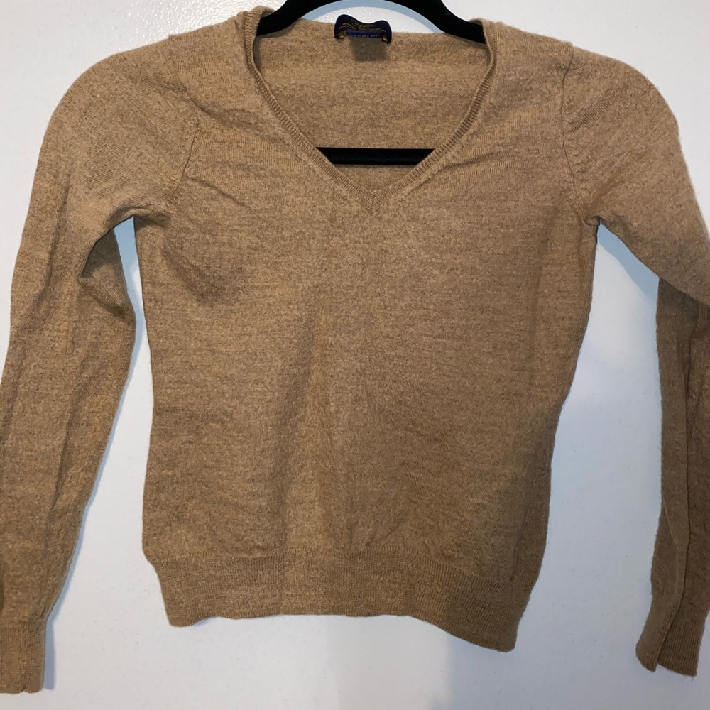Cashmere sweater